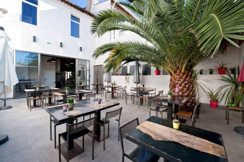 Restaurant privatisé Marseille 13012 le Patio Montaigne