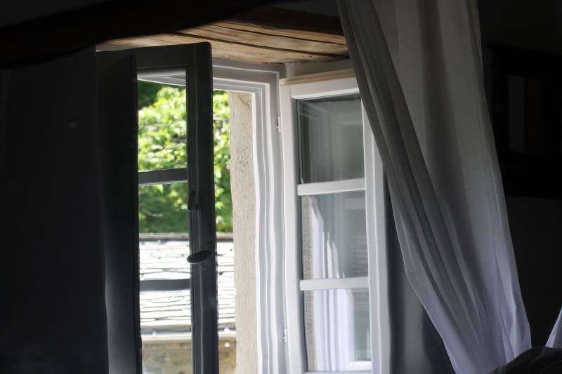 Ventiler et réguler l'humidité ambiante intérieur avec l'installation d'une VMC simple flux hygroréglable à Six Fours 83